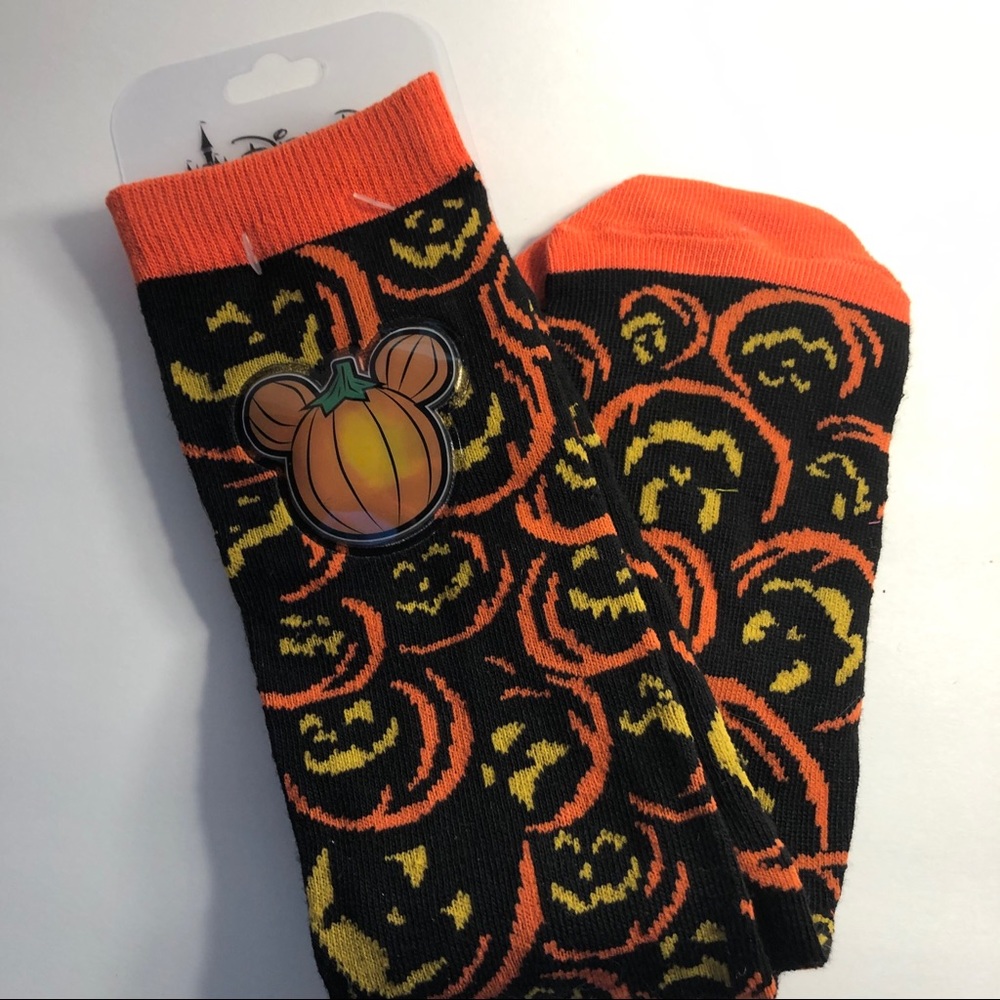 Disney Mickey glowing pumpkin Halloween socks